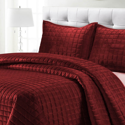Tribeca Living Florence Velvet 3-Piece Oversized Quilt Set with Shams