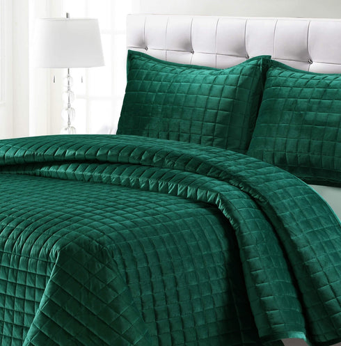 Tribeca Living Florence Velvet 3-Piece Oversized Quilt Set with Shams