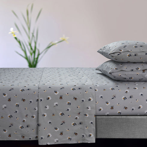 Soft and Cozy Printed Flannel 170-GSM Extra Deep Pocket Sheet Set