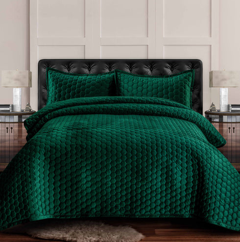Lugano Honeycomb Velvet Oversized Solid Quilt Set