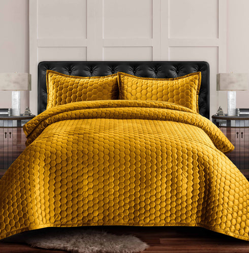Lugano Honeycomb Velvet Oversized Solid Quilt Set