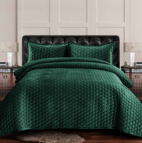 Lugano Honeycomb Velvet Oversized Solid Quilt Set