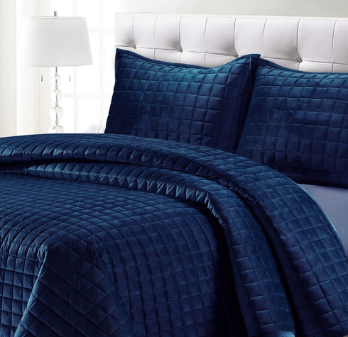 Tribeca Living Florence Velvet 3-Piece Oversized Quilt Set with Shams