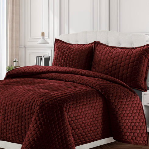 Lugano Honeycomb Velvet Oversized Solid Quilt Set