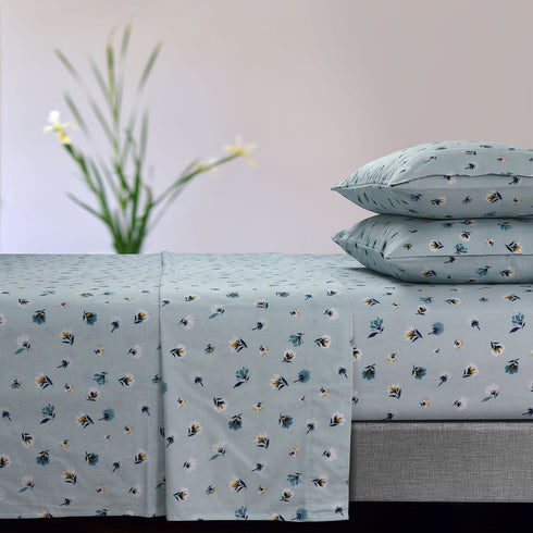 Soft and Cozy Printed Flannel 170-GSM Extra Deep Pocket Sheet Set