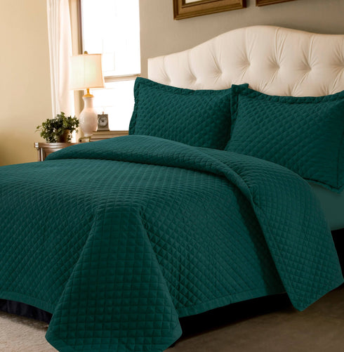 Brisbane Solid Oversized Quilt Set